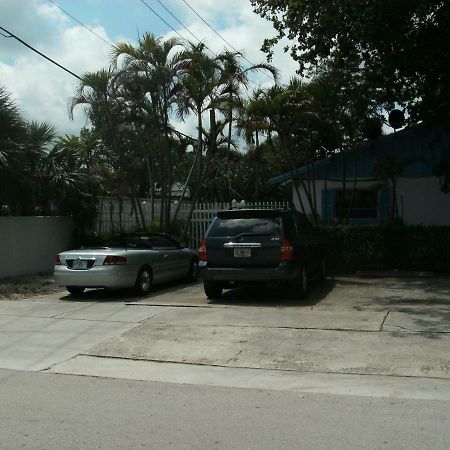 Newly Furnished Large Clean Quiet Private Unit Leilighet Fort Lauderdale Eksteriør bilde